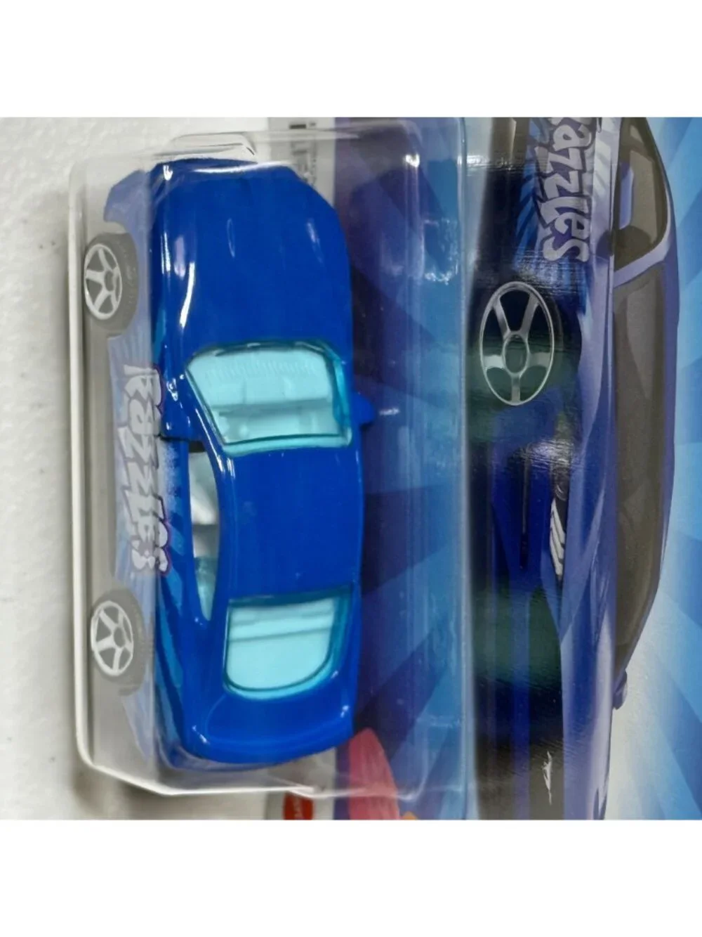 Matchbox '19 Ford Mustang Coupe Razzles Candy Series 3/6 Diecast Car